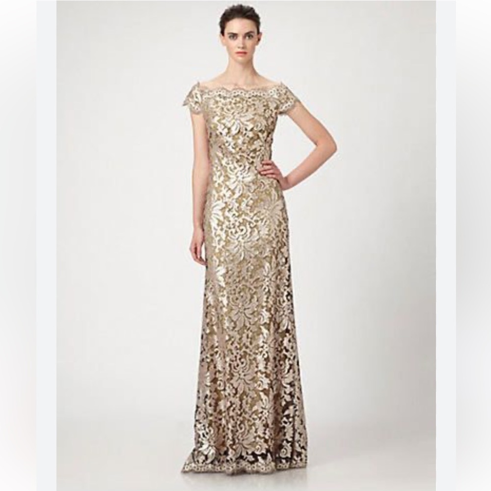 Tadashi Shoji Womens Odette Off The Shoulder
Sequin Mesh Gown in Honey Size 10